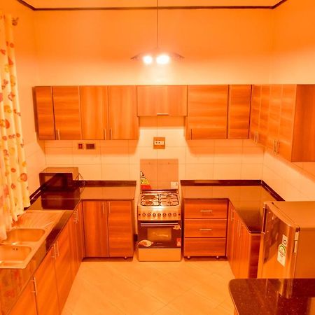 Hilltop Apartments Bwebajja Εξωτερικό φωτογραφία