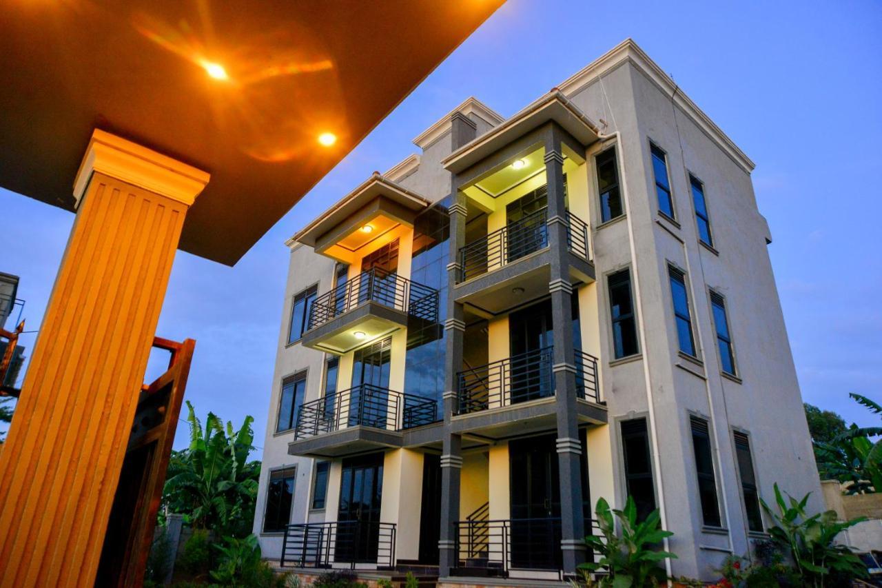 Hilltop Apartments Bwebajja Εξωτερικό φωτογραφία